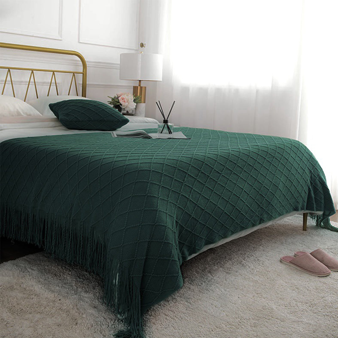 Green Diamond Pattern Knitted Throw Blanket