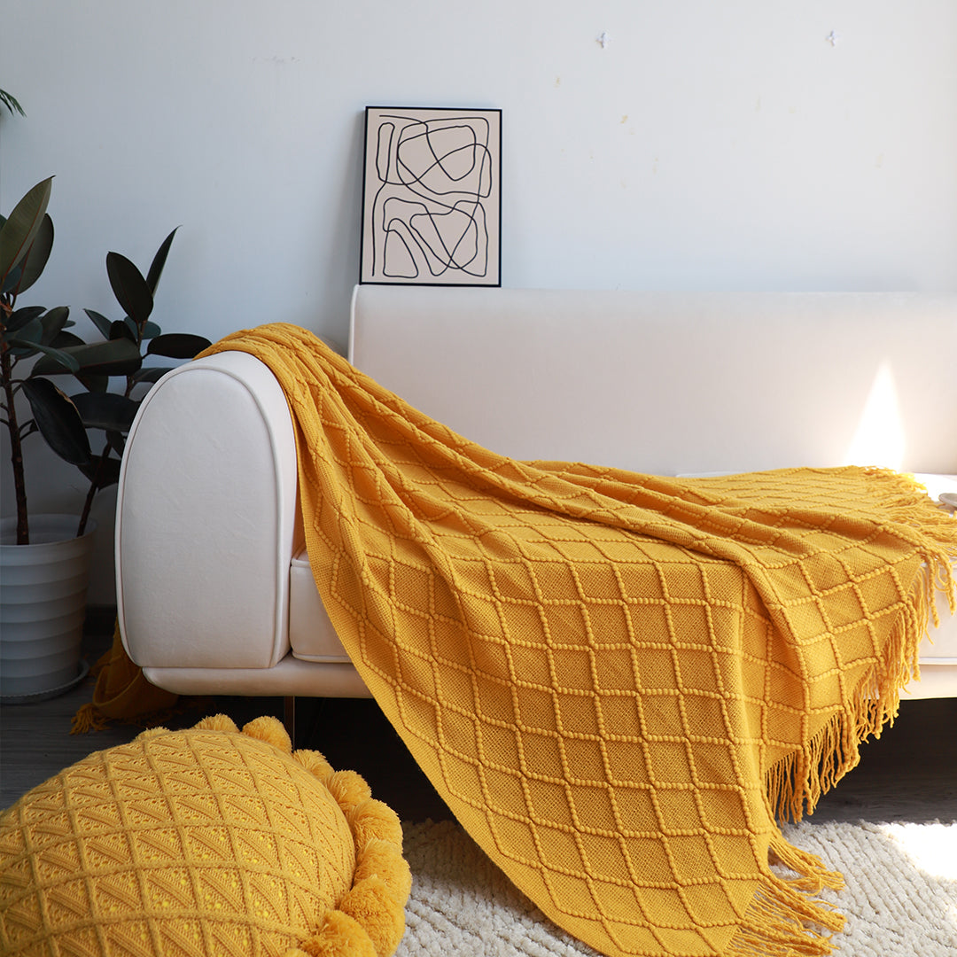 Yellow Diamond Pattern Knitted Throw Blanket