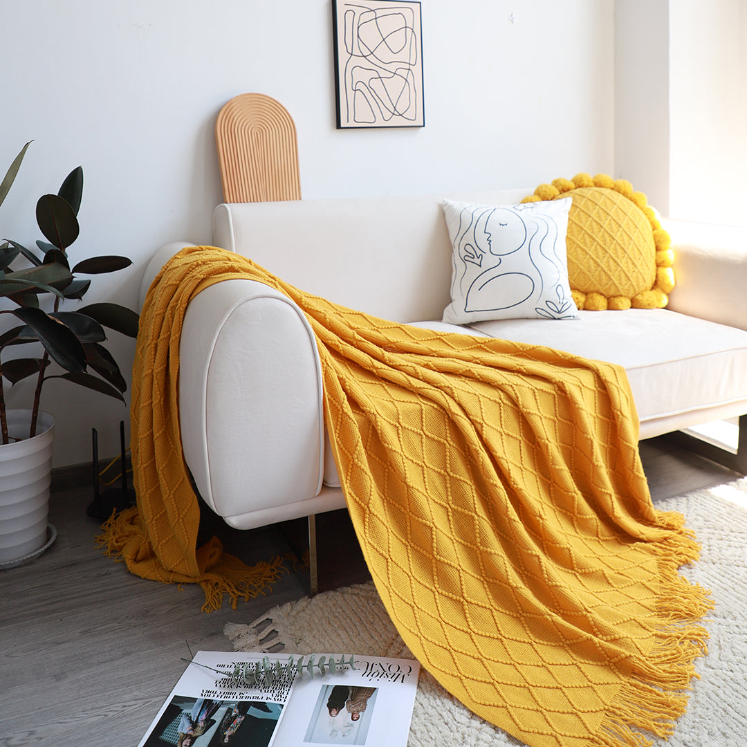 Yellow Diamond Pattern Knitted Throw Blanket